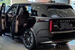 New Range Rover 2026: Premium Design, Hybrid Performance and Comfort